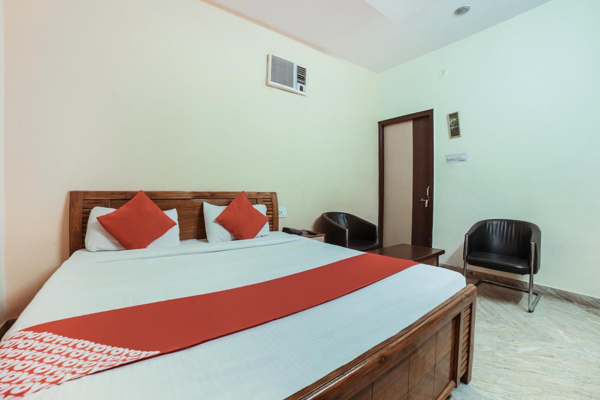Hotel O Dhruv 3*